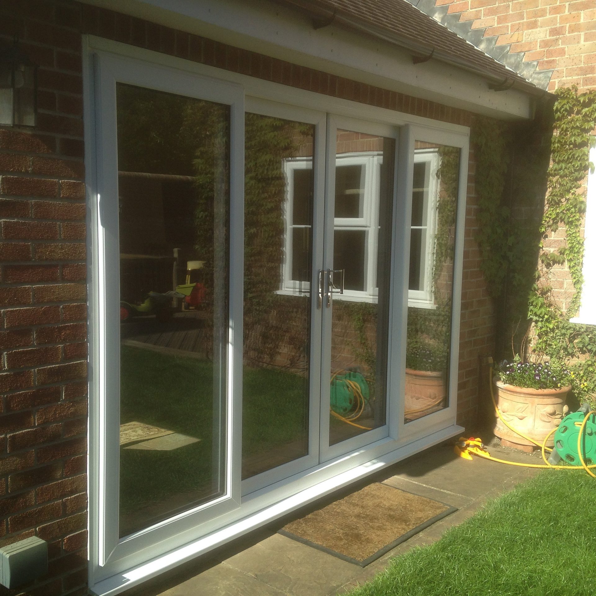 Surrey White Aluminium Doors Installer